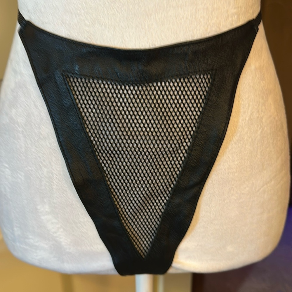 Faux leather G string with mesh insert back 
BRAND NEW NEVER WORN